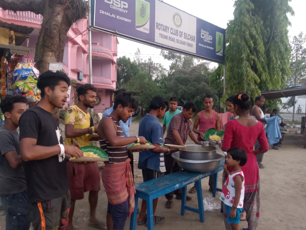 Distribution of nutritious cooked food under Rotary Permanent Food Bank