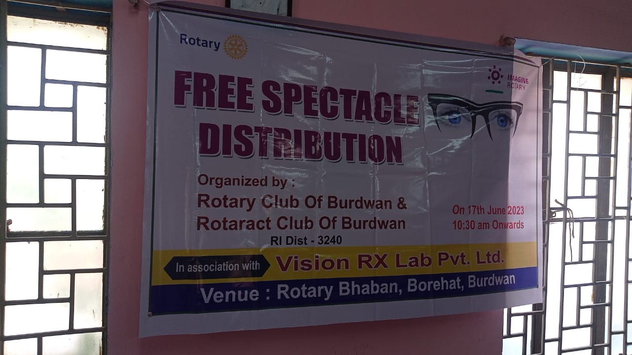 Distribution of free Spectacles with powered Glass.